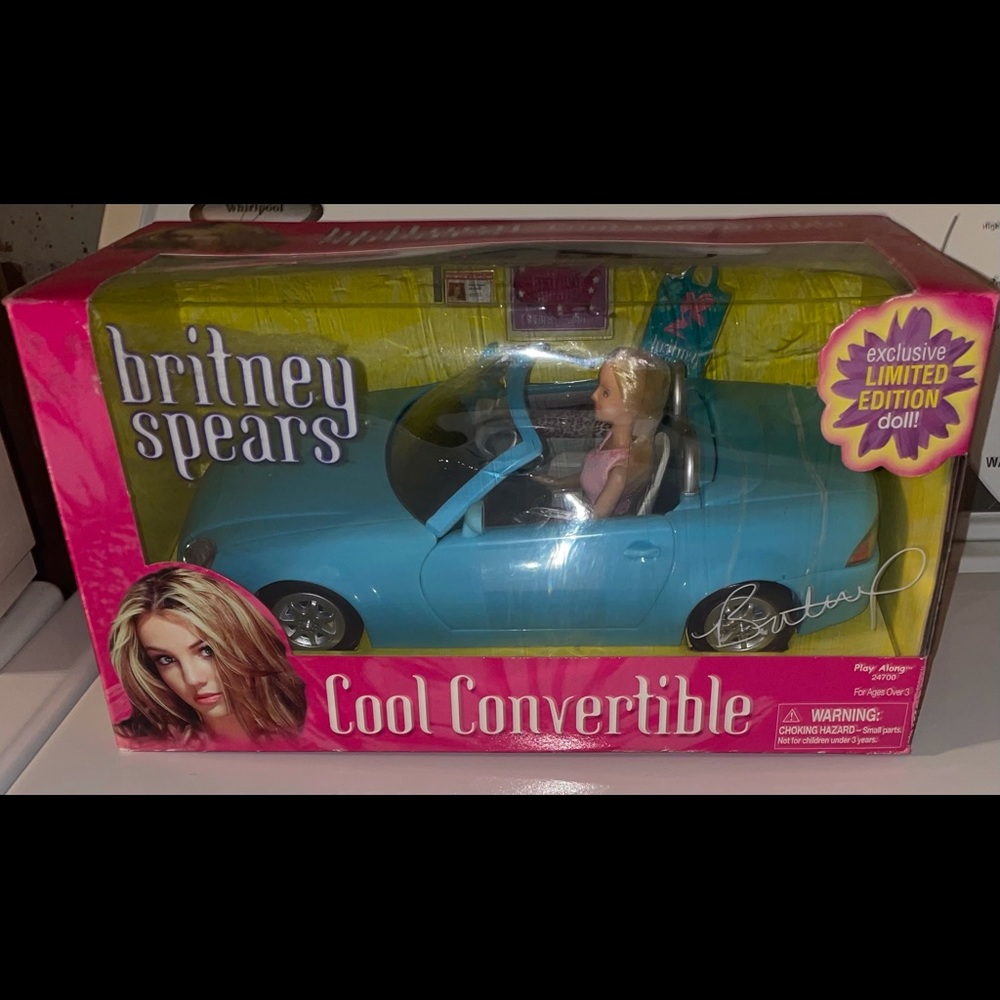 Britney Spears call convertible exclusive Limited addition doll